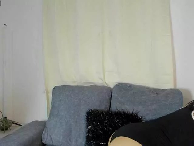 Freechat Abril-jones10 on BongaCams