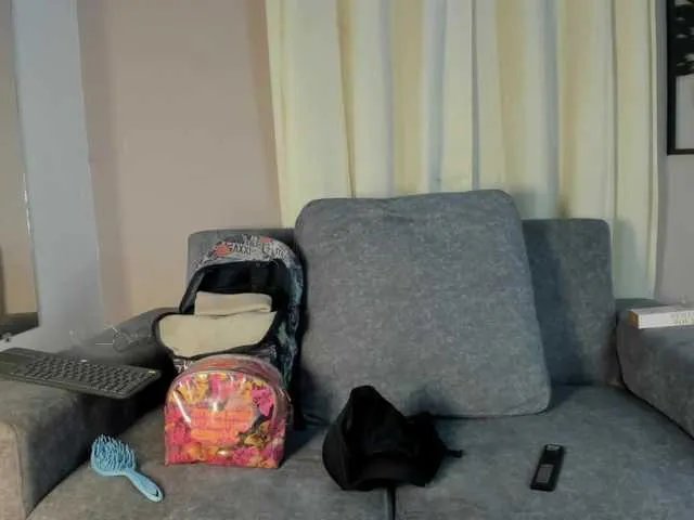 Freechat Abril-jones10 on BongaCams