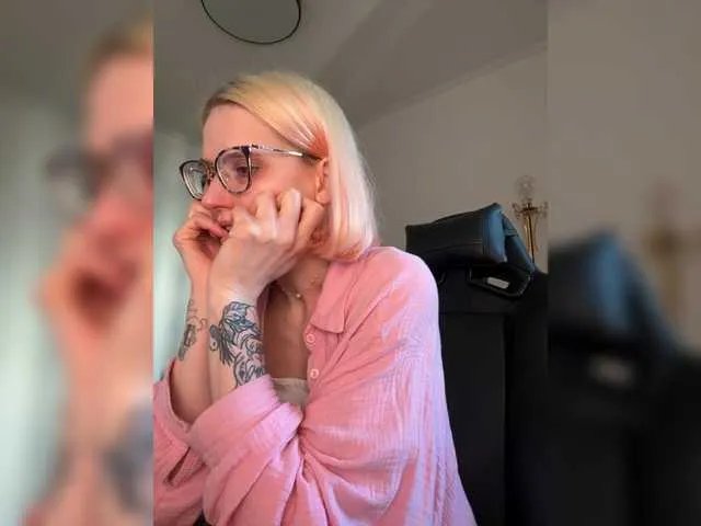 Freechat Asya-baby on BongaCams