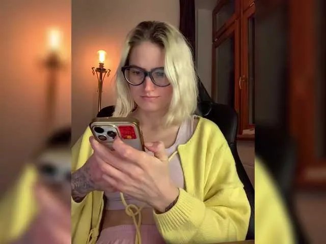 Freechat Asya-baby on BongaCams