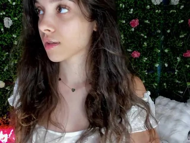 BabyAylin on BongaCams 