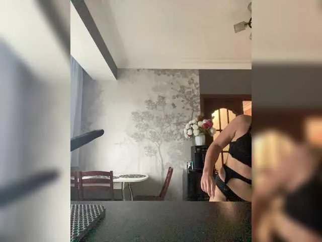 Freechat ChristineBlack on BongaCams