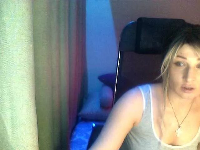 Freechat ChristineBlack on BongaCams