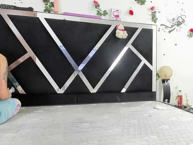 Freechat Dreamgirlss on BongaCams