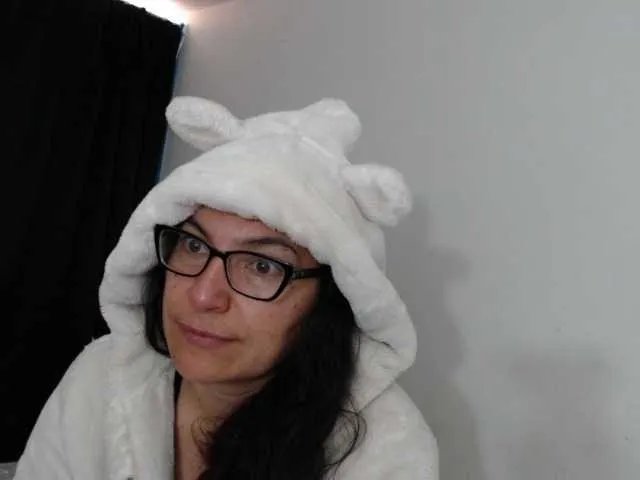 Freechat Ivannacrazy1 on BongaCams