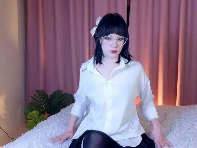 Freechat iwanturcarrot on BongaCams