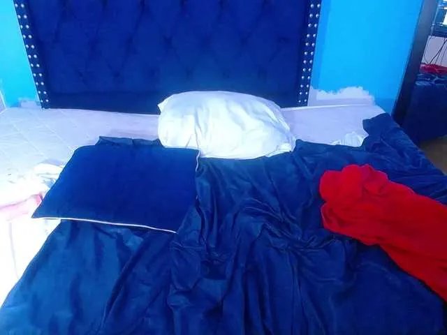 Freechat kinky-redhead18 on BongaCams