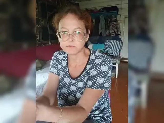 Freechat Madam-oss on BongaCams