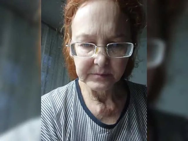 Freechat Madam-oss on BongaCams