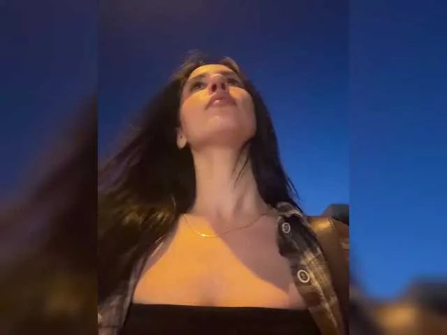 Freechat MarKaa0 on BongaCams