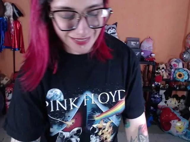 Freechat MiaJhons on BongaCams