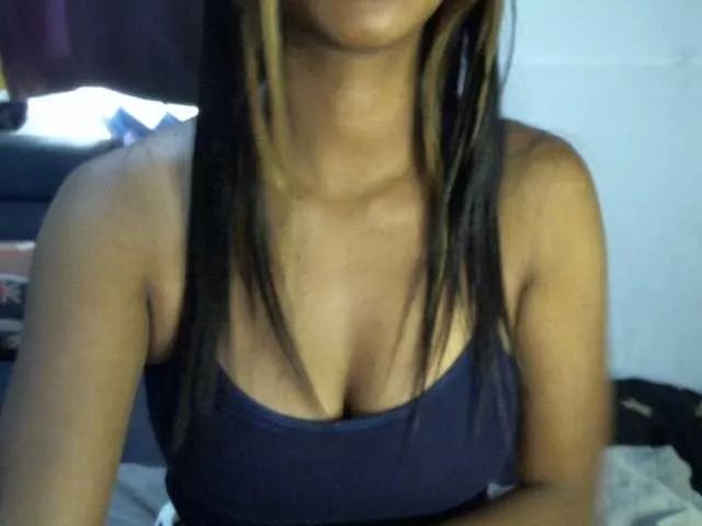 Freechat prettiy21 on BongaCams