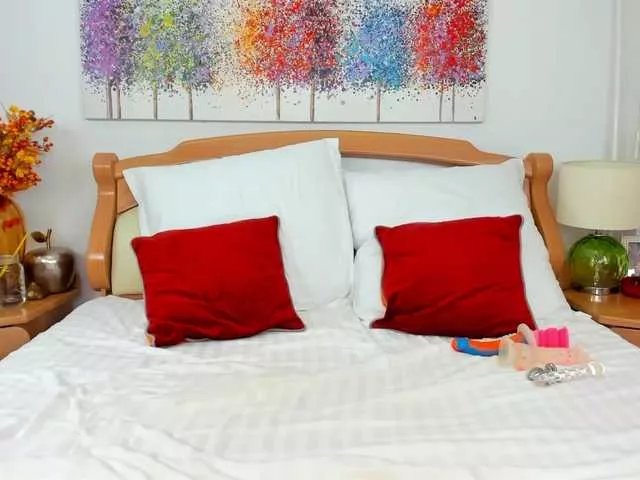 Freechat SatyneQueen on BongaCams