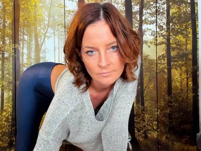 Freechat SatyneQueen on BongaCams