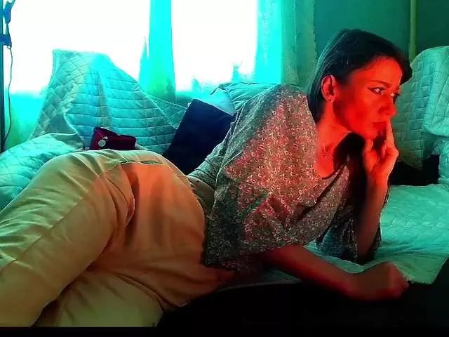 Freechat SmileDance on BongaCams