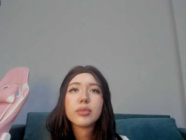 Freechat sweetmikasa on BongaCams