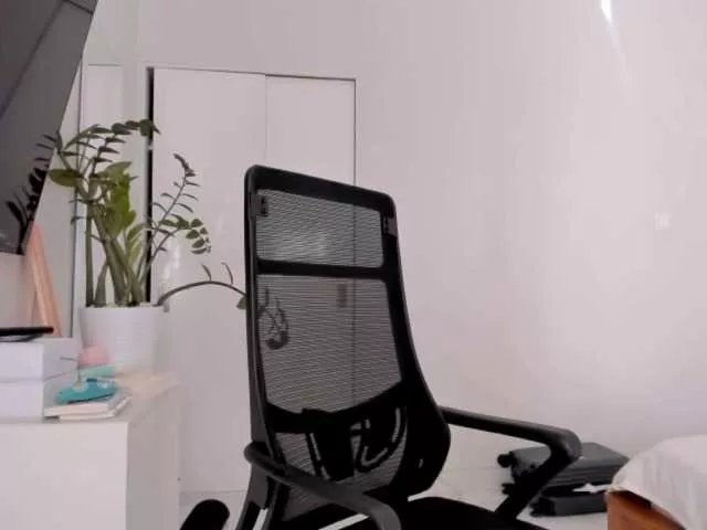 Timissi on BongaCams 