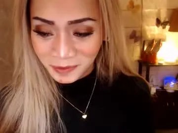 Freechat 1bigsurprise4you on Chaturbate