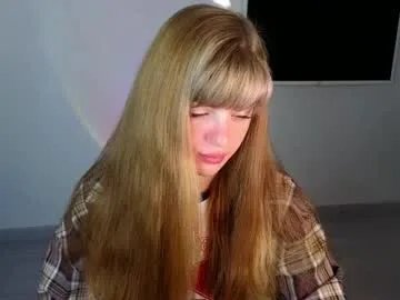 Away _comefeelme_ on Chaturbate