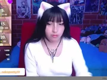 Freechat alexa19pretty on Chaturbate