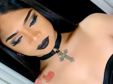 Freechat ava_lux on Chaturbate