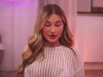 Freechat avashay on Chaturbate