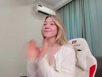 Freechat babby_rabbit_ on Chaturbate