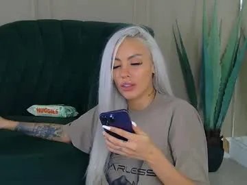 Freechat bailey_rush on Chaturbate