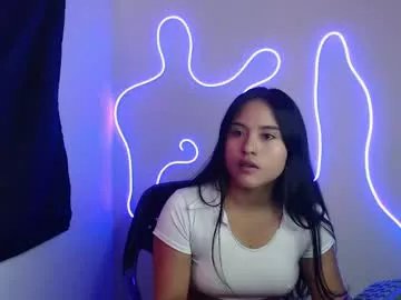 bella_warzon on Chaturbate 