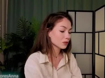 Freechat bellarasole on Chaturbate