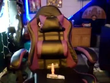 Freechat bootsy997 on Chaturbate