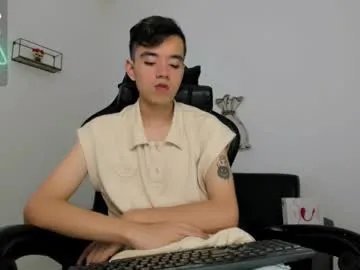 Freechat bunny_maxxi on Chaturbate