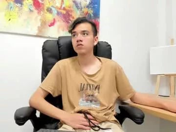 Freechat bunny_maxxi on Chaturbate