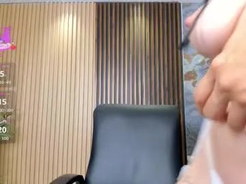 Freechat charlotte_whitee1 on Chaturbate