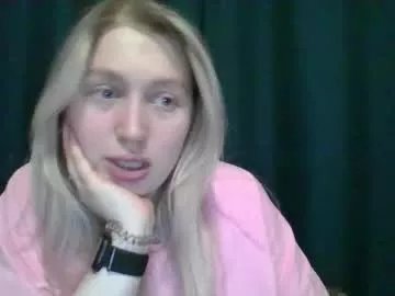 Freechat citrusblissss on Chaturbate