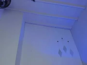 Freechat cute_ebonny on Chaturbate