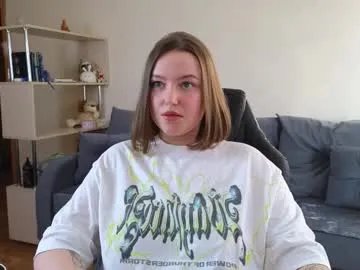 Freechat cute_junk on Chaturbate