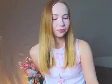 Freechat cuute_angell on Chaturbate