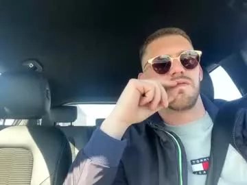 Freechat d3niis77 on Chaturbate