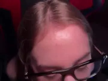 Freechat denobluora on Chaturbate