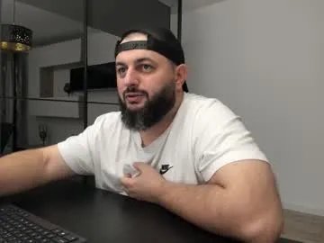 Freechat dravenpeak on Chaturbate