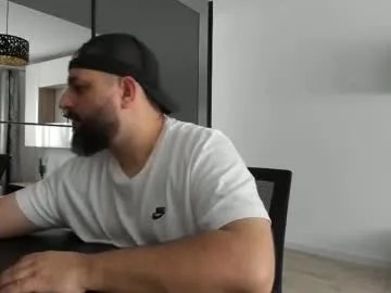 Freechat dravenpeak on Chaturbate