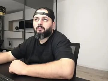 Freechat dravenpeak on Chaturbate