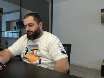 Freechat dravenpeak on Chaturbate