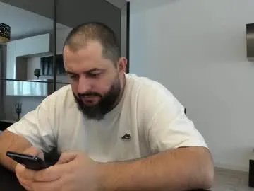 Freechat dravenpeak on Chaturbate