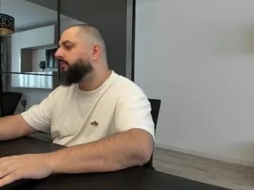 Freechat dravenpeak on Chaturbate