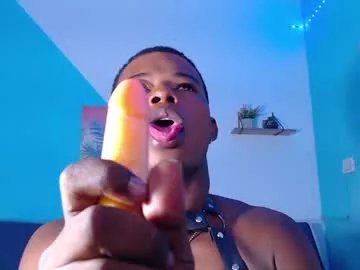 Freechat ebonny_stallion on Chaturbate
