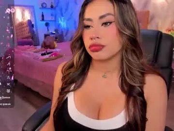 Freechat eveline_figeroa on Chaturbate