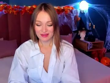 Freechat evelynpoole on Chaturbate