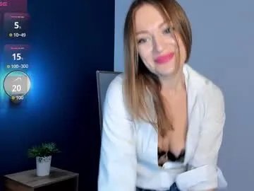 Freechat evelynpoole on Chaturbate